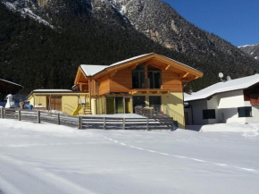 Ferienwohnung Familie Tost Trins